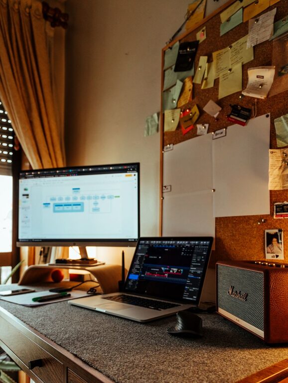 Tips for Creating a Cozy and Organized Home Workspace